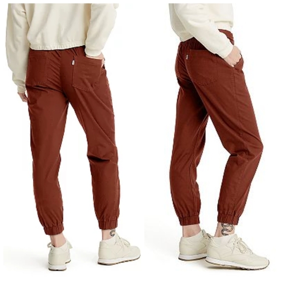 Levi's Jet Set Burnt Orange  Taper Crop Ankle Joggers Pants XS NWT - Picture 3 of 10